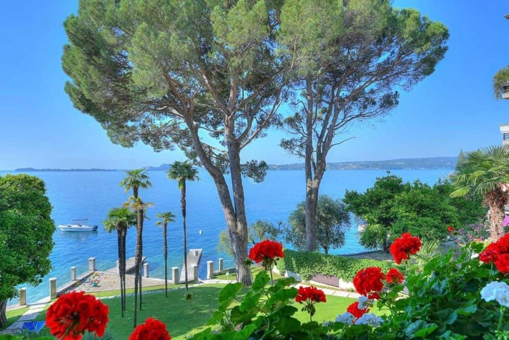 Appartamento 33 Rose Gardone Riviera Εξωτερικό φωτογραφία